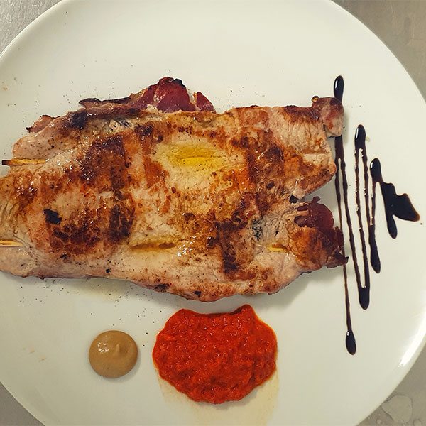 SPECIJALITET KUĆE 'TARTARO' - Restoran Sokol Nin, pizza, roštilj, obiteljski restoran